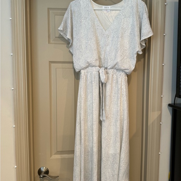 Romantic flowy dress - white with black polka dots - Picture 4 of 5